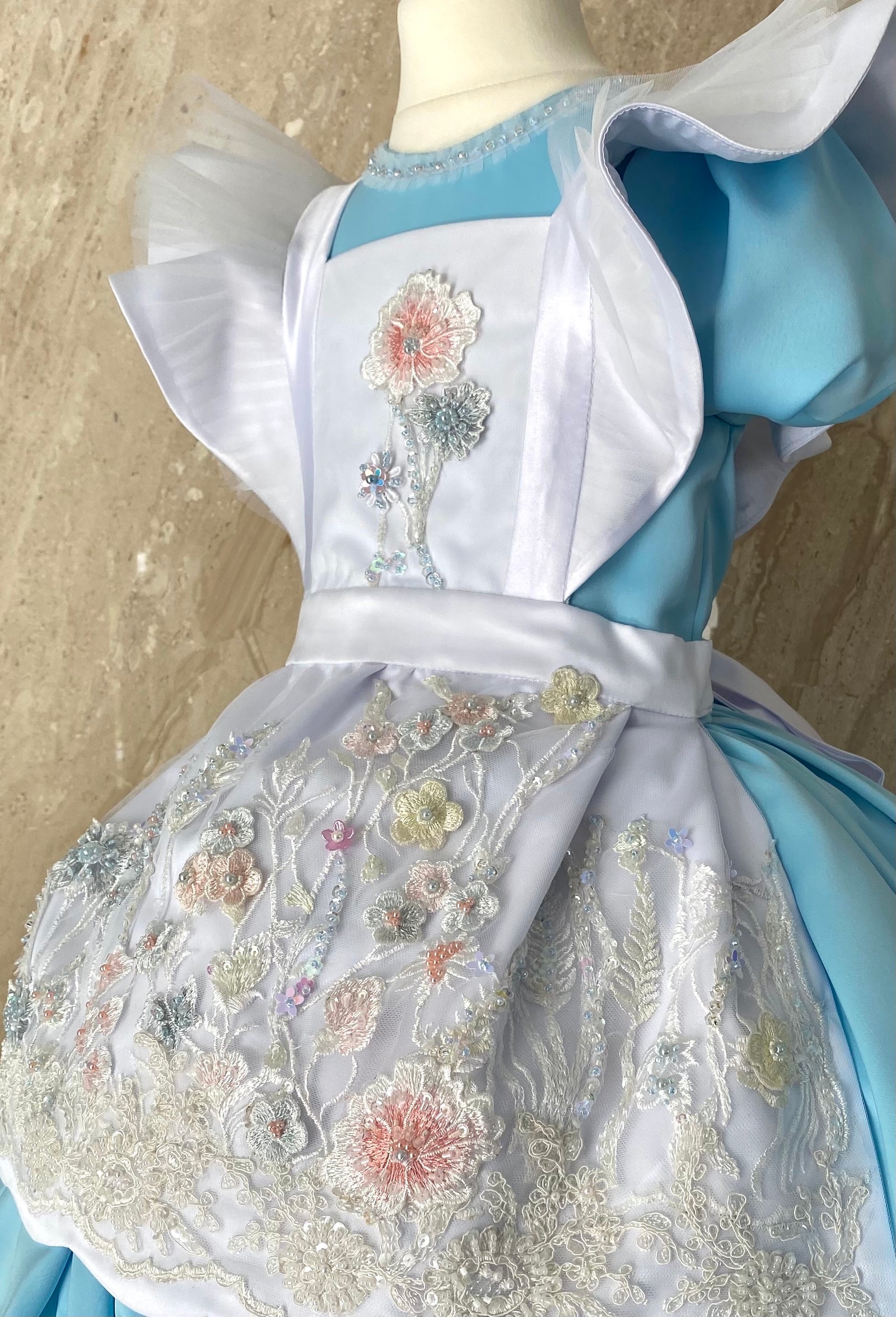 Alice in Wonderland Dress – Pure Magic